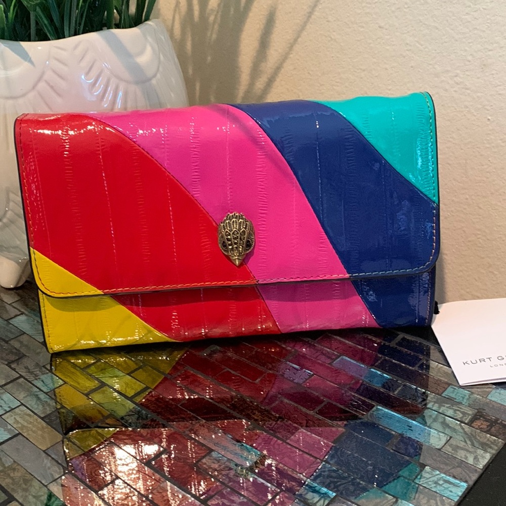 - Kurt Geiger London Rainbow Stripe Leather Chain Wallet
KURT GEIGER LONDON - Picture 2 of 16